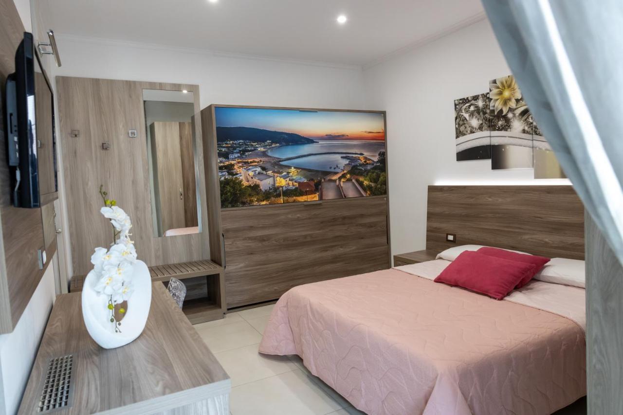Mary VI Rooms بيسْكيتْشّي المظهر الخارجي الصورة